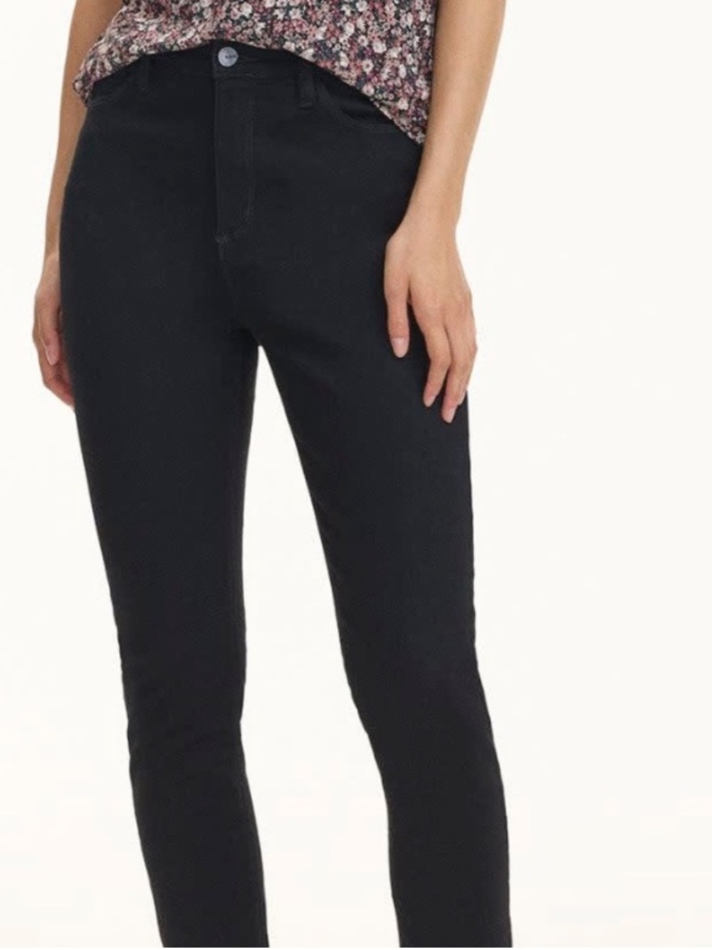 NWT R Jeans Super High Rise Black Denim – Size 36